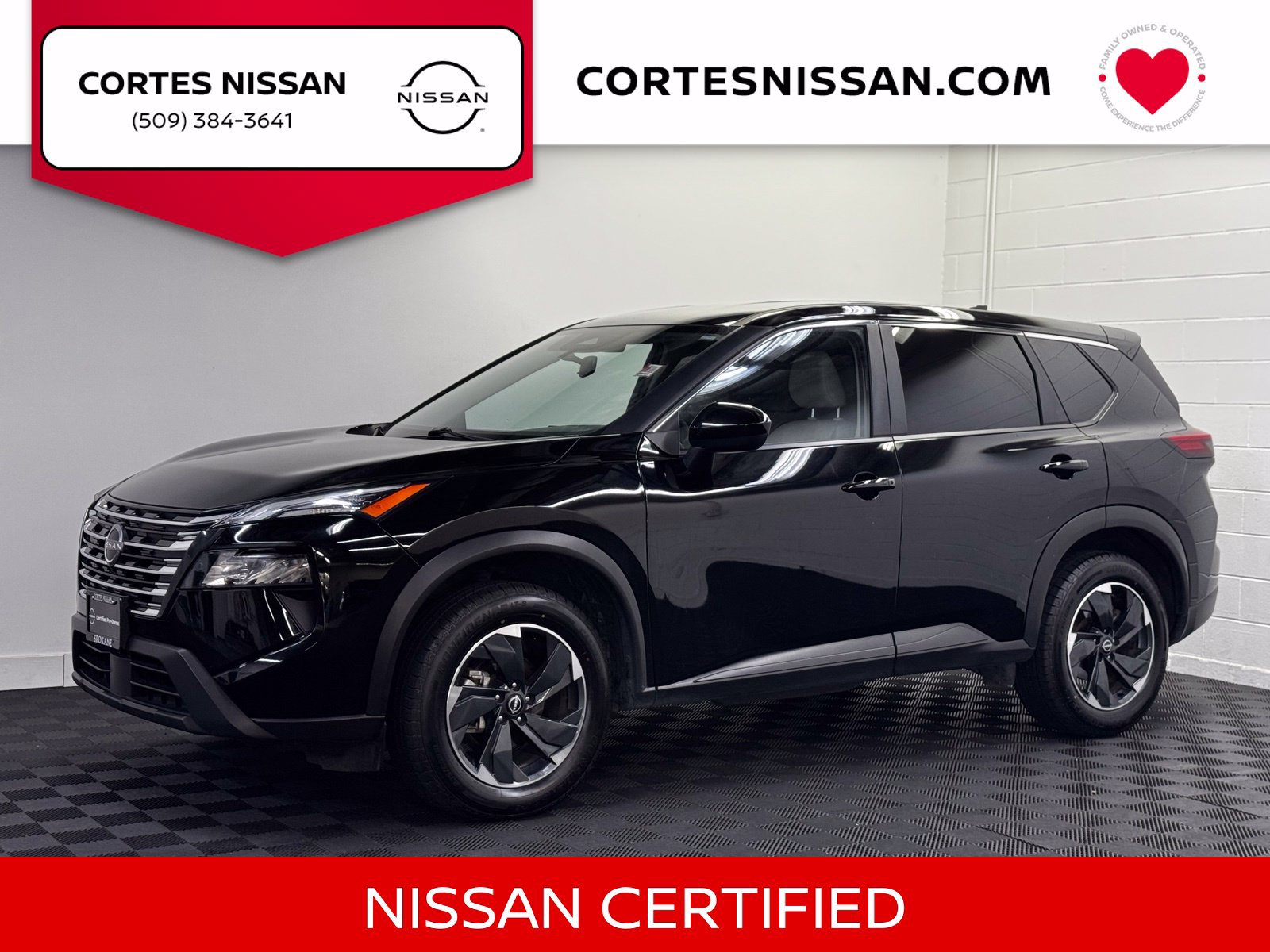 Certified 2025 Nissan Rogue SV AWD/4WD image 1