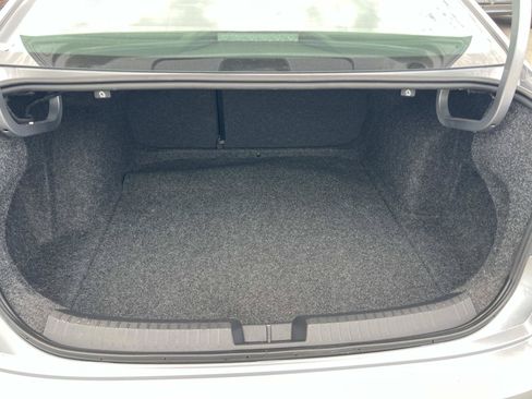 Certified 2024 Volkswagen Jetta SE FWD image 22
