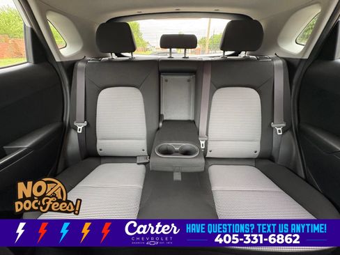Used 2021 Hyundai Kona SEL FWD image 34