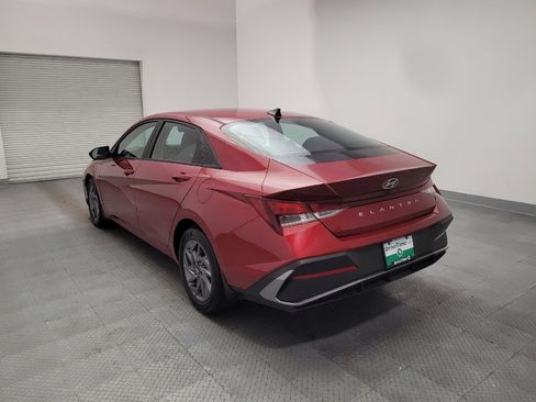 Used 2024 Hyundai Elantra SEL FWD image 5
