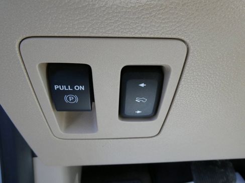 Used 2020 Ford F150 Lariat image 26