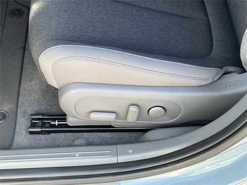 New 2026 Hyundai Ioniq 5 SE image 10