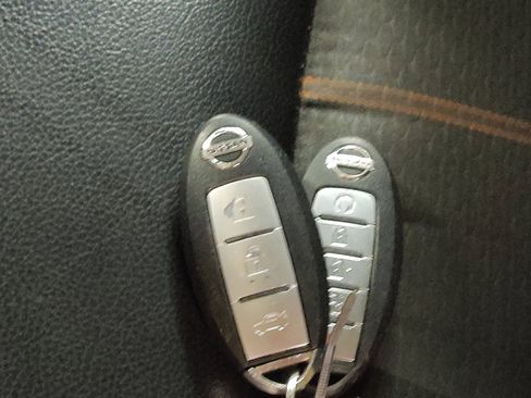 Used 2021 Nissan Altima 2.5 SR FWD image 32
