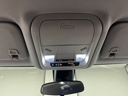 Used 2025 Chevrolet Blazer LT FWD image 56