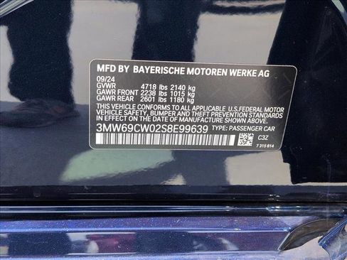 Used 2025 BMW 330i Sedan w/ M Sport Package RWD image 26