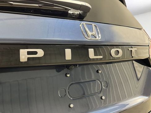New 2026 Honda Pilot Elite image 7