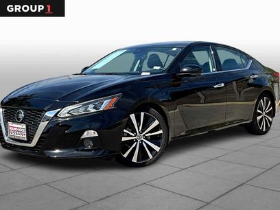 Certified 2019 Nissan Altima 2.0 Platinum