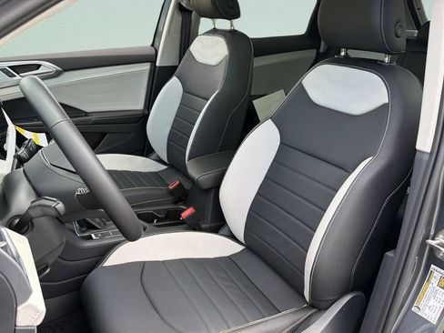 New 2026 Volkswagen Taos SEL AWD/4WD image 28