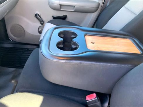 Used 2007 GMC Sierra 1500 W/T w/ Work Truck Preferred Package image 14