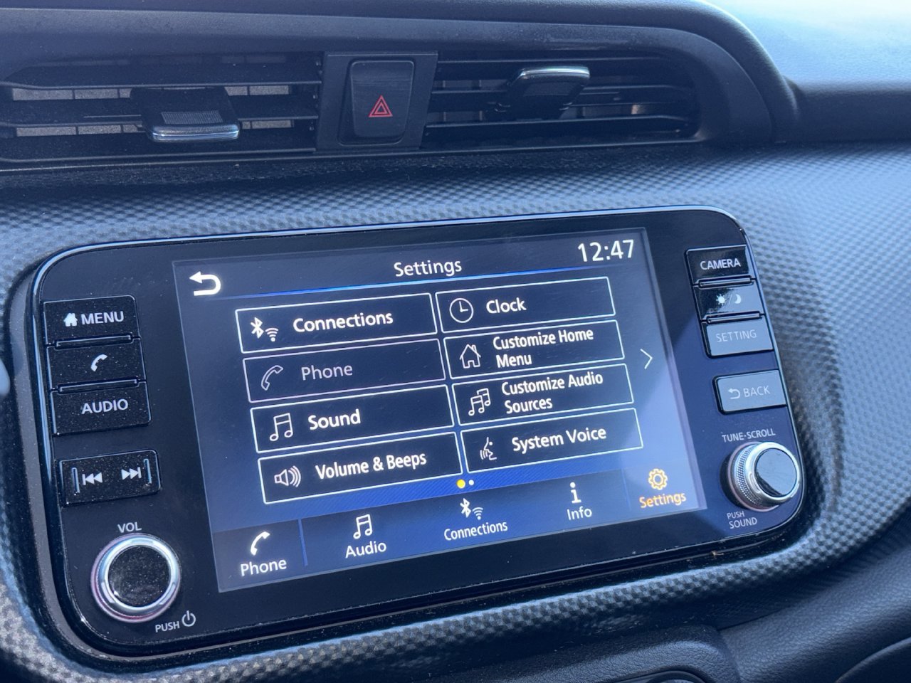 Certified 2023 Nissan Kicks SV FWD image 11
