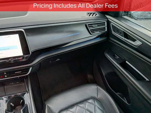Used 2024 Volkswagen Atlas Cross Sport SEL Premium R-Line AWD/4WD image 17