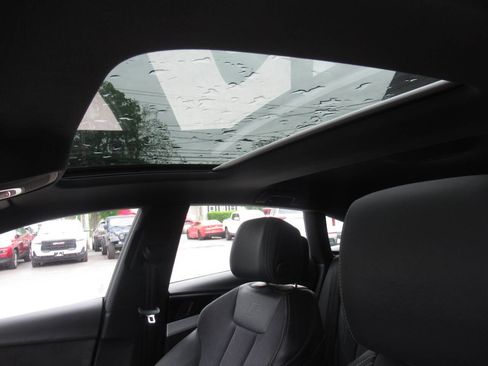 Used 2023 Audi A5 2.0T Premium Plus w/ Premium Plus AWD/4WD image 24