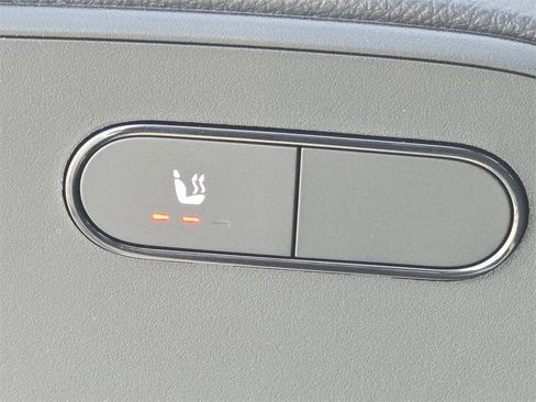 Used 2025 Mercedes-Benz Sprinter 2500 image 3