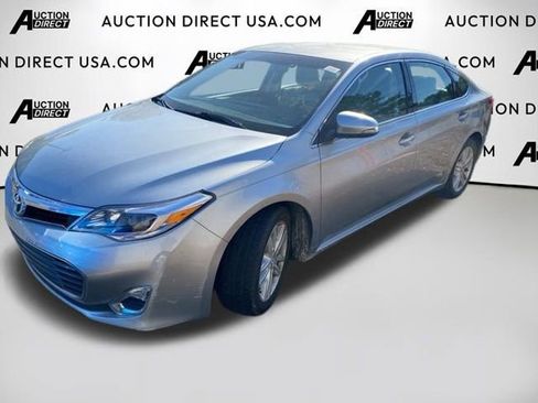 Used 2015 Toyota Avalon XLE image 1