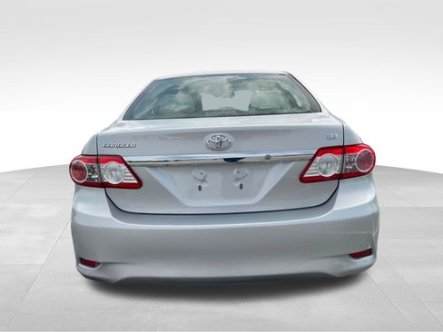 Used 2012 Toyota Corolla LE image 7