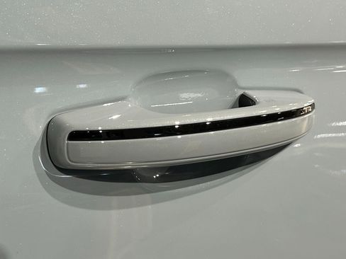 New 2026 Lincoln Navigator Premiere AWD/4WD image 22