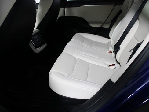 Used 2022 Tesla Model S AWD/4WD image 26