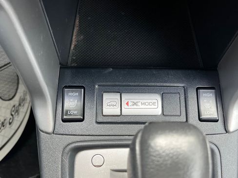 Used 2016 Subaru Forester 2.5i Limited image 18