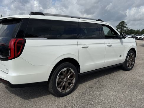New 2027 Ford Expedition Max King Ranch RWD image 3