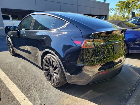 Used 2022 Tesla Model Y Performance image 2
