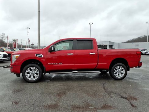 Certified 2021 Nissan Titan SV w/ SV Convenience Package image 2