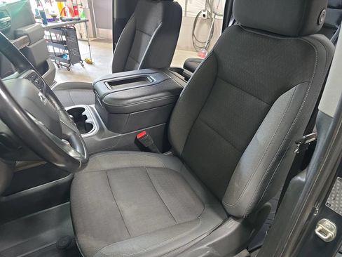 Used 2019 Chevrolet Silverado 1500 RST AWD/4WD image 15