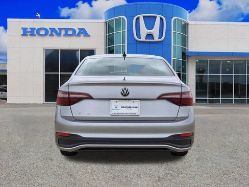 Used 2024 Volkswagen Jetta S FWD image 4