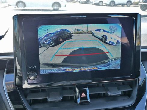 Used 2024 Toyota Corolla SE image 33