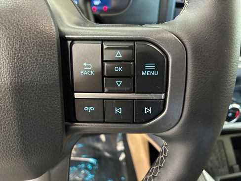 Used 2025 Ford F350 Lariat w/ FX4 Off-Road Package AWD/4WD image 19