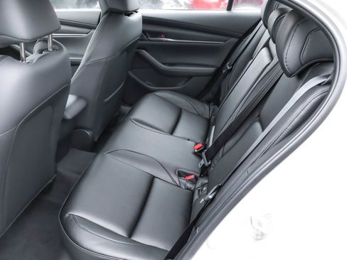 New 2026 MAZDA MAZDA3 2.5 S Sedan w/ Preferred Pkg image 33