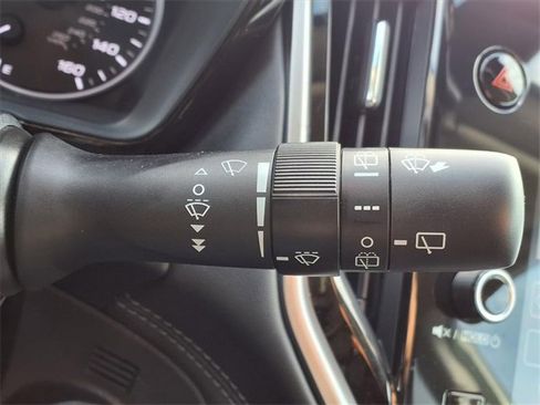 Certified 2023 Subaru Outback Premium image 15