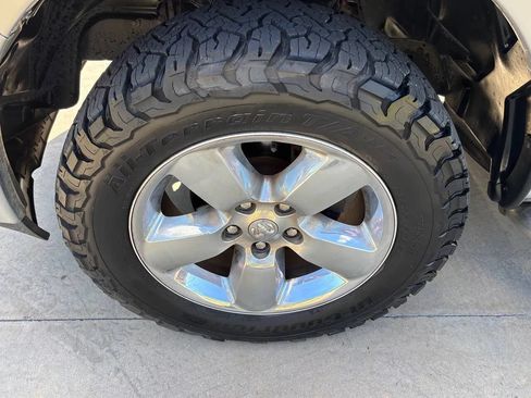 Used 2017 RAM 1500 Big Horn AWD/4WD image 9
