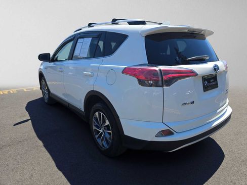 Used 2016 Toyota RAV4 XLE w/ Convenience Package AWD/4WD image 5