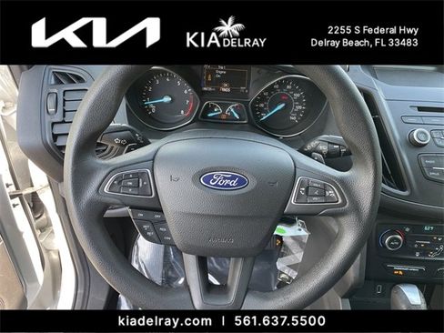 Used 2017 Ford Escape SE image 27