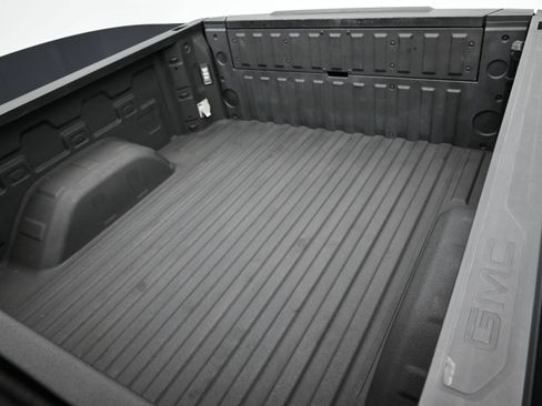 Used 2023 GMC Sierra 1500 AT4 w/ Technology Package AWD/4WD image 43