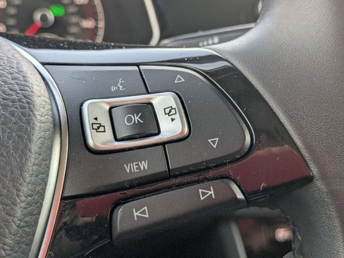 Used 2020 Volkswagen Jetta SE w/ SE Cold Weather Package image 20