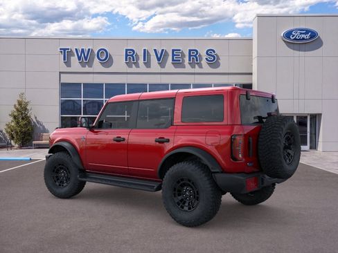 New 2026 Ford Bronco Outer Banks w/ Sasquatch Package AWD/4WD image 4