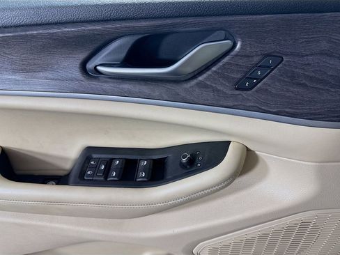 Used 2023 Jeep Grand Cherokee Limited image 23