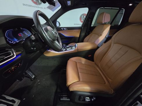 Used 2022 BMW X5 xDrive40i w/ M Sport Package image 10