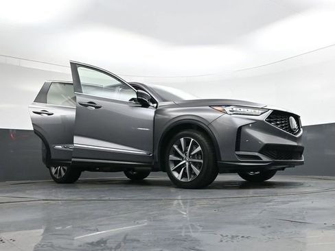 Used 2025 Acura MDX w/ Technology Package image 40