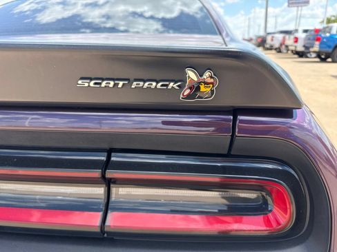 Used 2021 Dodge Challenger R/T Scat Pack RWD image 9