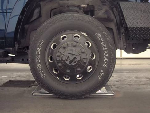 Used 2022 RAM 3500 Laramie AWD/4WD image 18