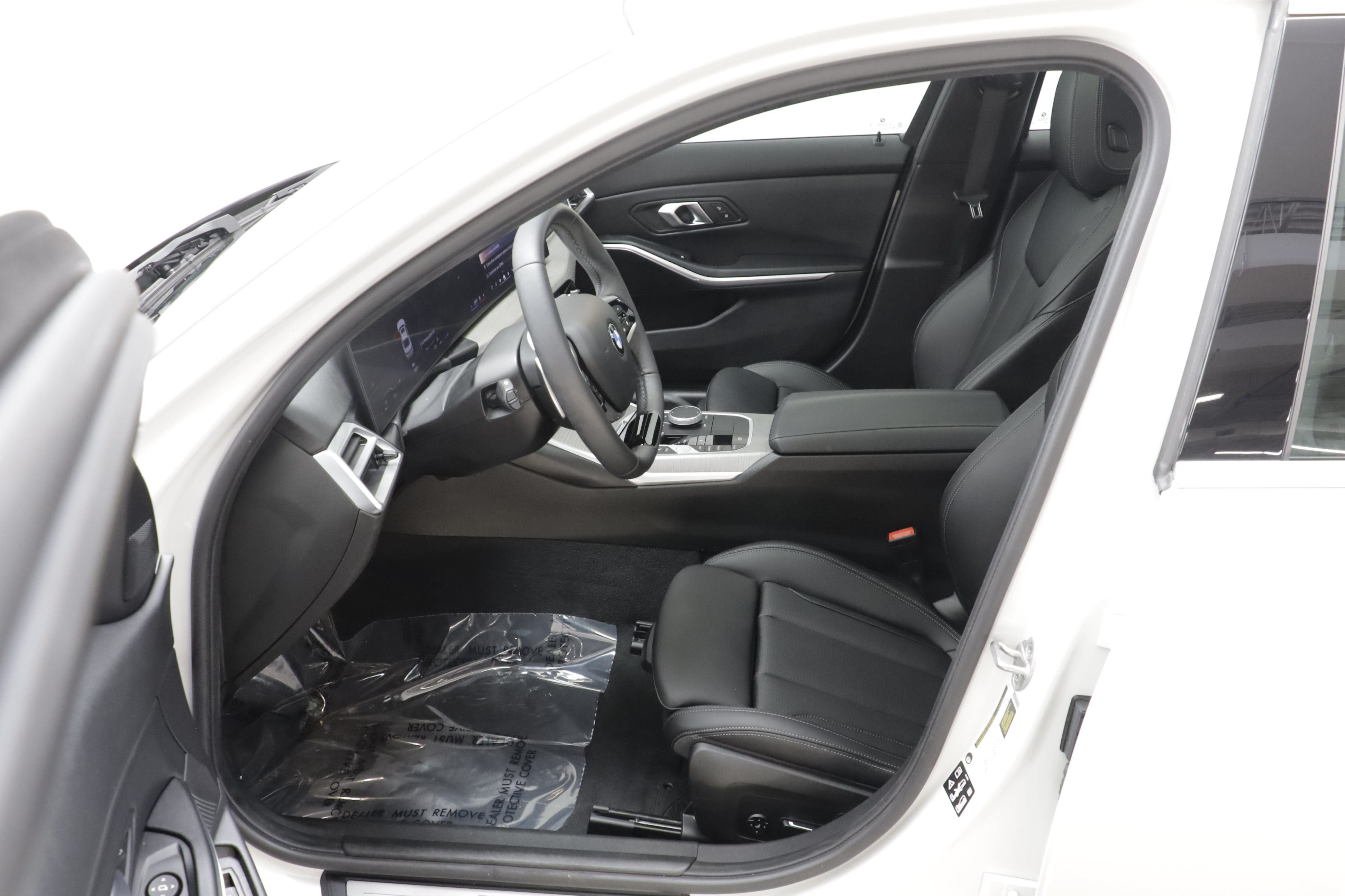 Used 2026 BMW 330i xDrive Sedan AWD/4WD image 6