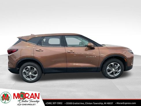 Certified 2023 Chevrolet Blazer LT w/ Driver Confidence Package image 7