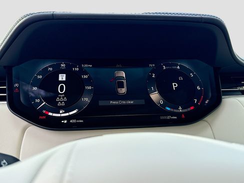 New 2026 Land Rover Range Rover Long Wheelbase SE AWD/4WD image 40