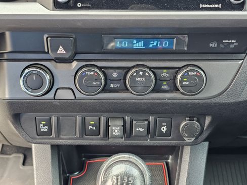 Used 2023 Toyota Tacoma TRD Sport w/ Advanced Technology Package AWD/4WD image 26