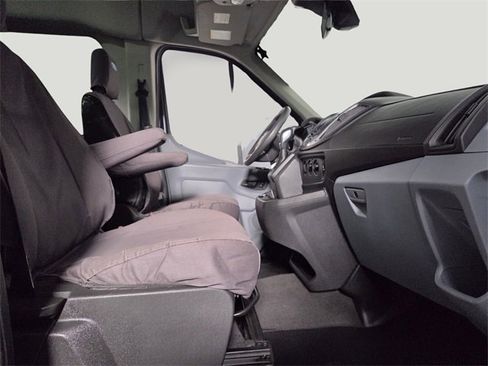 Used 2019 Ford Transit 350 XLT image 14