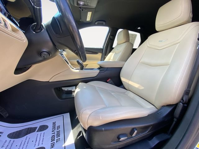 Used 2019 Cadillac XT5 AWD image 9