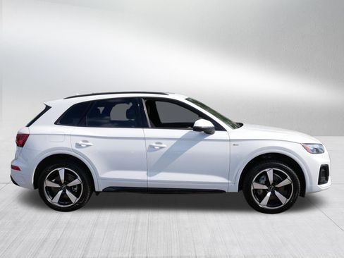Used 2023 Audi Q5 2.0T Premium Plus w/ Premium Plus Package AWD/4WD image 8