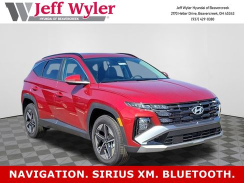 Certified 2025 Hyundai Tucson SEL image 1